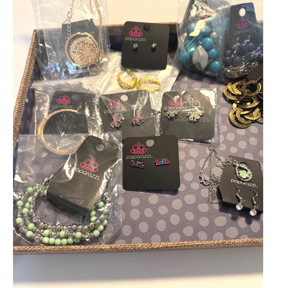 Paparazzi Jewelry Lot 12pc Necklaces‎ Earrings Sets Mixed New Cards